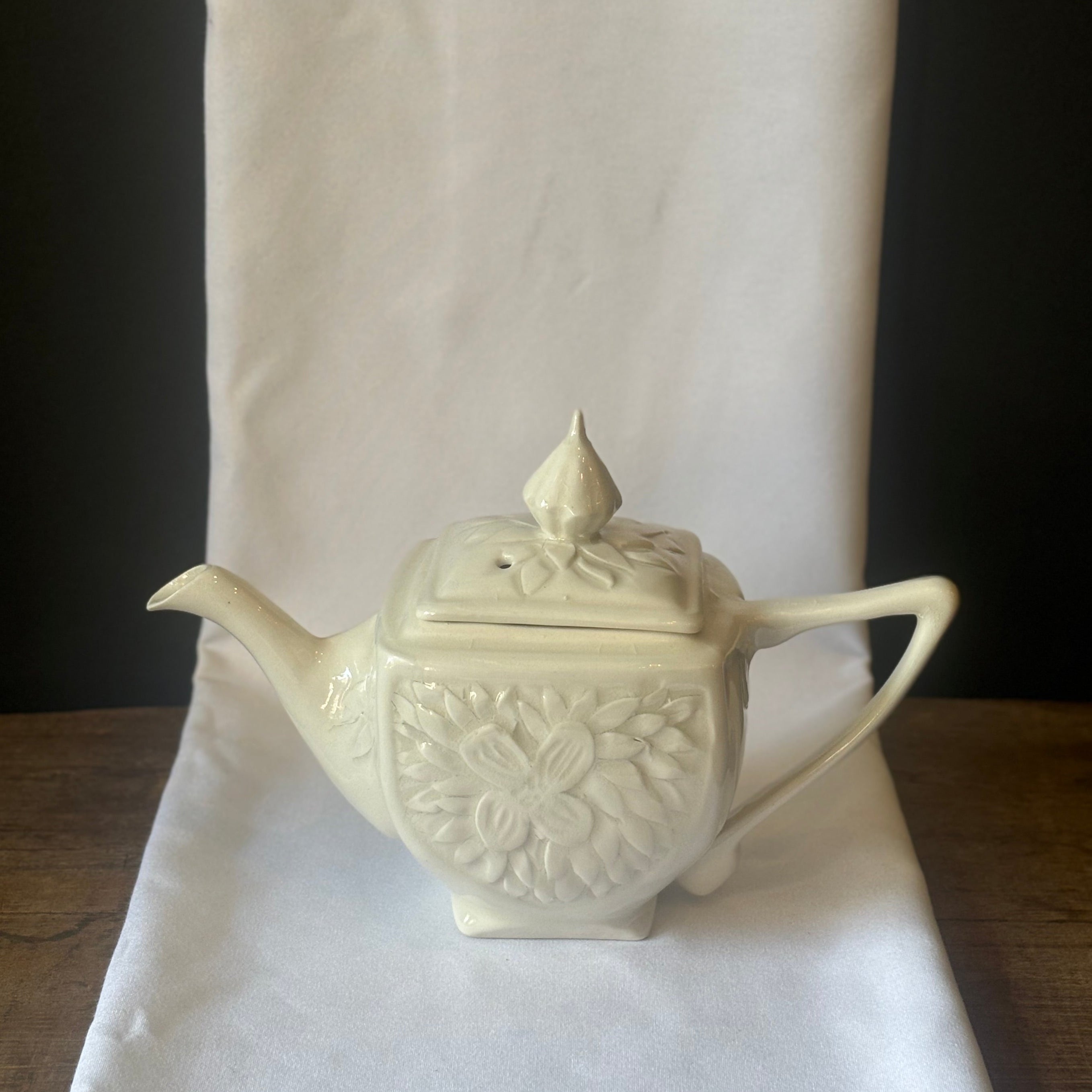 Ceramic Square Teapots